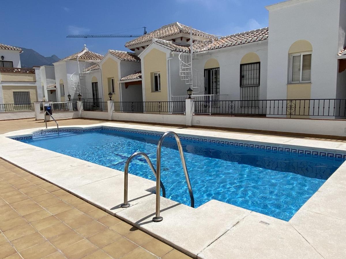 Chimenea Pinar 2 Apartments Casasol Nerja Eksteriør billede