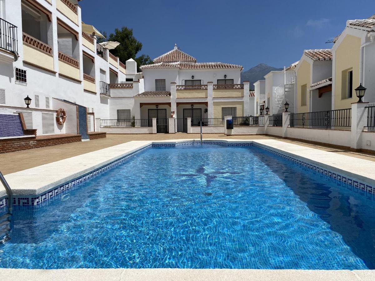 Chimenea Pinar 2 Apartments Casasol Nerja Eksteriør billede