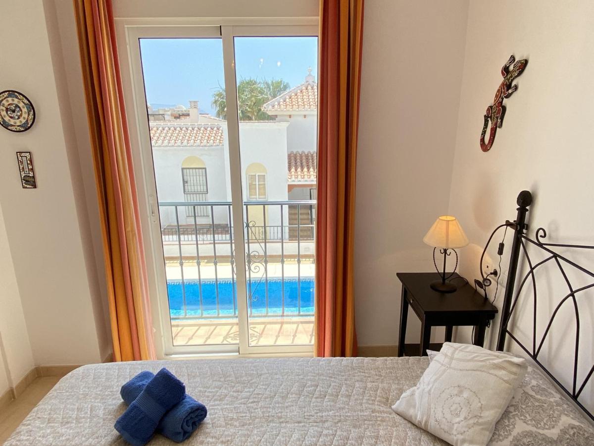 Chimenea Pinar 2 Apartments Casasol Nerja Eksteriør billede